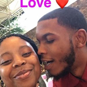 Meet your Posher, Twonnie